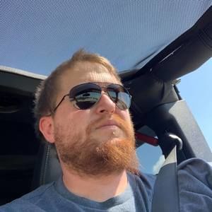 Meet your Posher, Casey